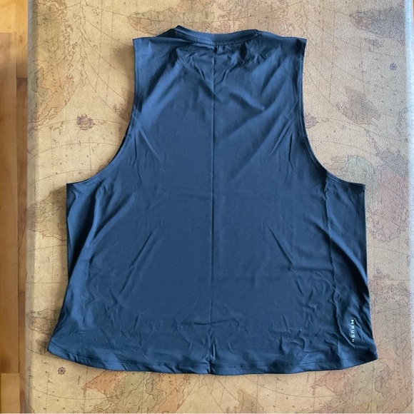 Under Armour RUSH Women's Black tank - Picture 6 of 7